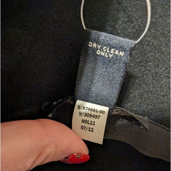 Banana Republic Black wool cloche hat NWT - Picture 4 of 9